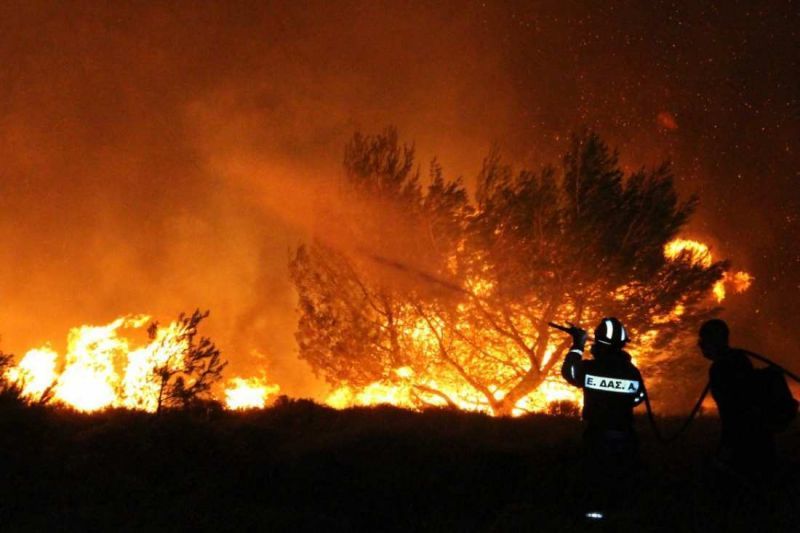 Σε ύφεση τα πύρινα μέτωπα στη χώρα-Οι περιοχές αυξημένου κινδύνου