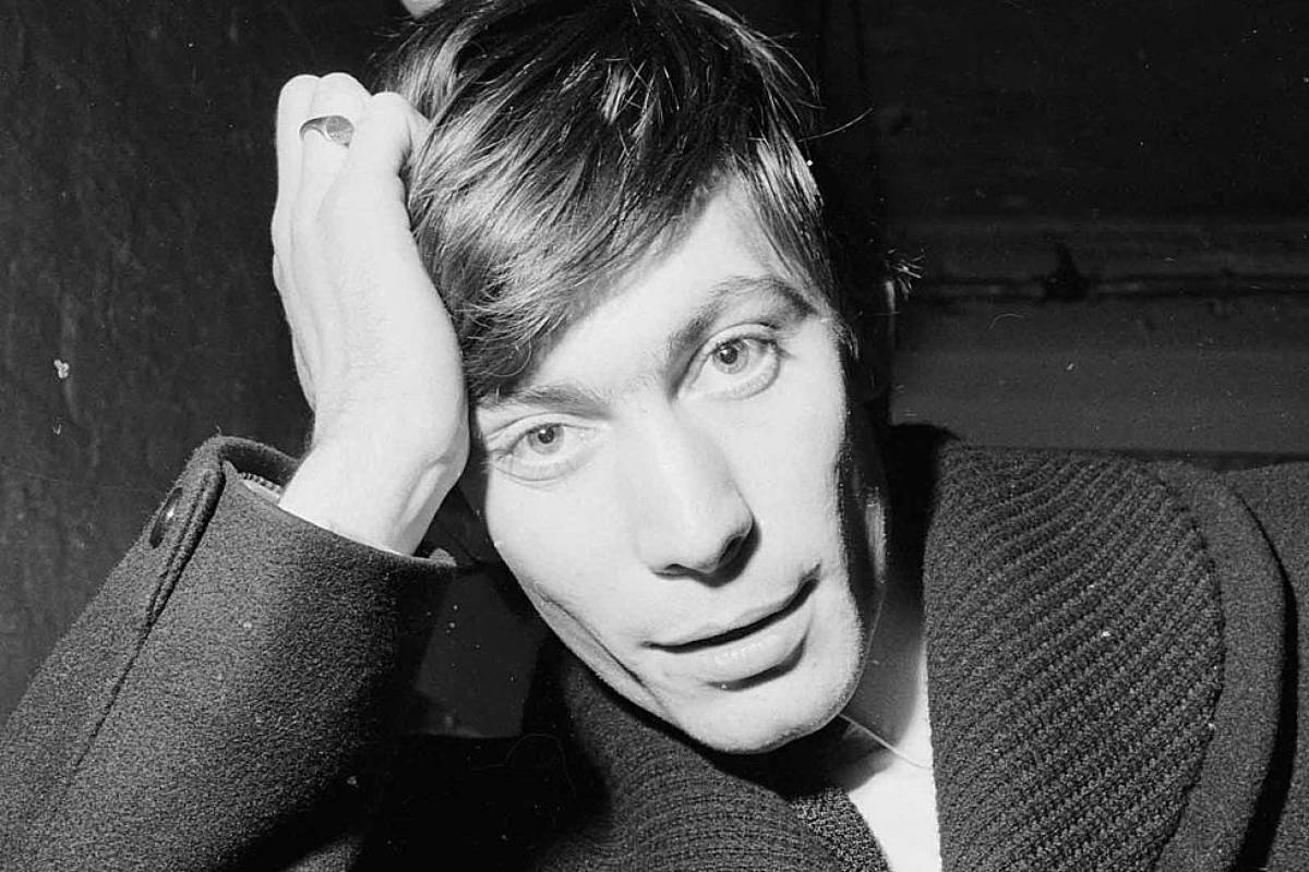 Τσάρλι Γουάτς: Η «ήρεμη δύναμη» των Rolling Stones που άλλαξε για πάντα την rock μουσική