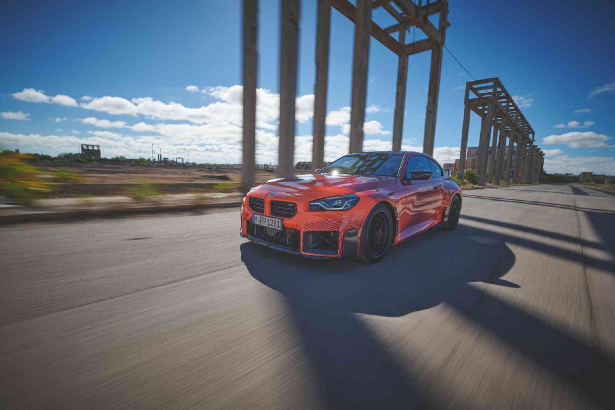 Παγκόσμια Πρεμιέρα στο Essen Motor Show 2022: Η νέα BMW M2 με Αξεσουάρ BMW M Performance