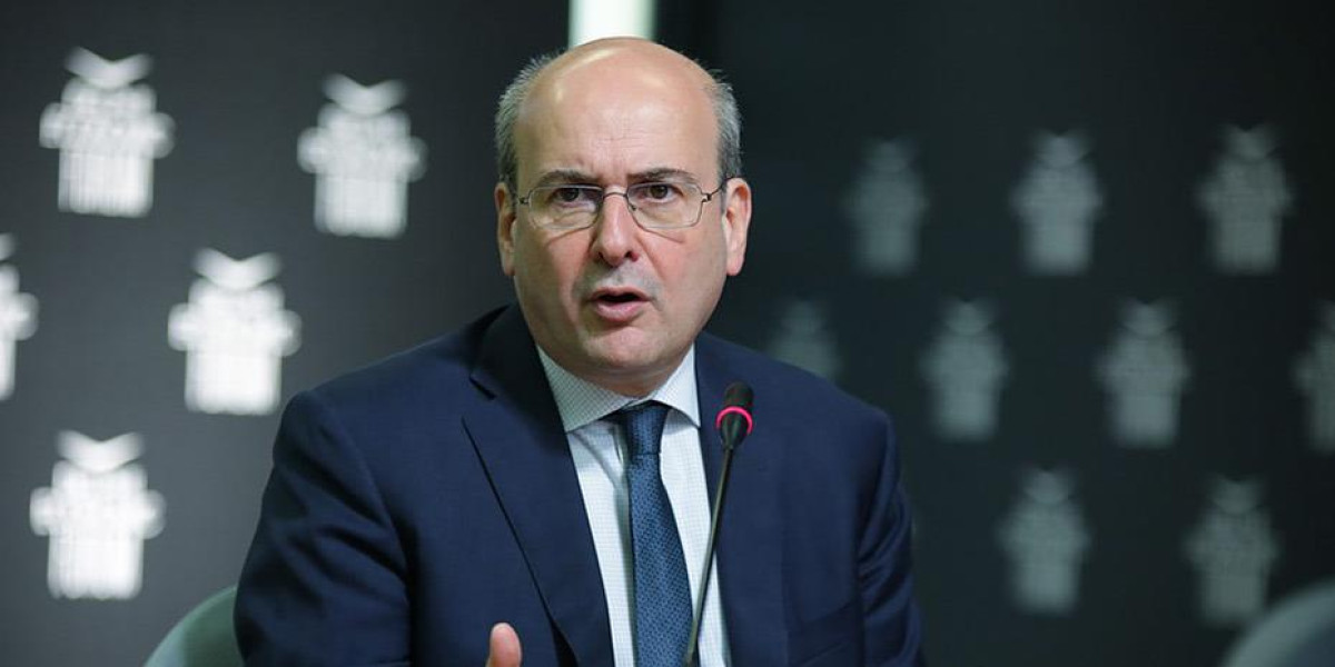 Χατζηδάκης: Πηγή αισιοδοξίας η υπερκάλυψη της προσφοράς της Εθνικής