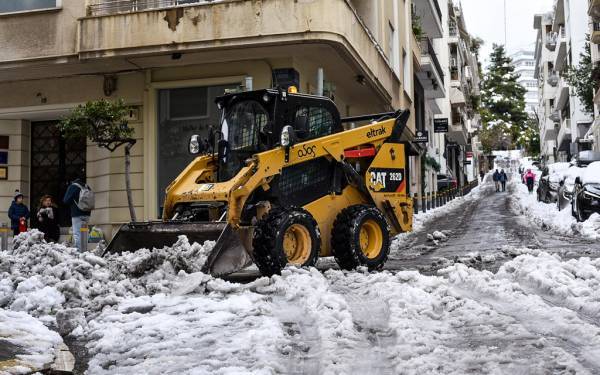 Δήμος Αθηναίων: Η τιτάνια μάχη αποκατάστασης των προβλημάτων συνεχίζεται