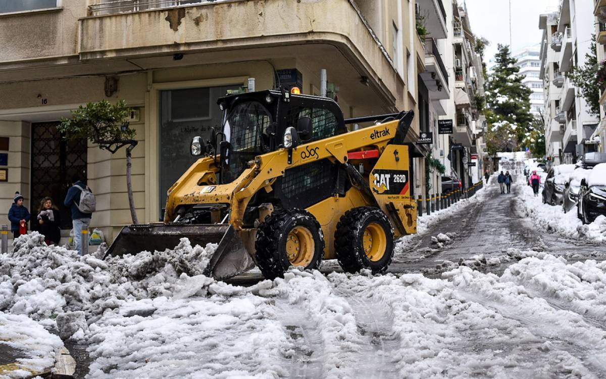 Δήμος Αθηναίων: Η τιτάνια μάχη αποκατάστασης των προβλημάτων συνεχίζεται
