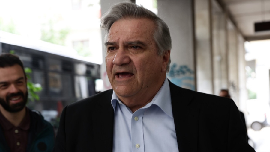 Καστανίδης: Αποχωρεί με βαριές αιχμές από το «ΠΑΣΟΚ του Ανδρουλάκη»