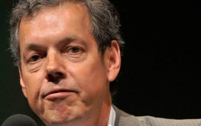 Μπόφινγκερ: Ο "σοφός" της Μέρκελ ξαναβάζει στο τραπέζι τα ευρωομόλογα