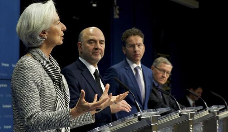 Bloomberg: Οι δανειστές απαιτούν το συνταξιοδοτικό, θα συμβιβαστούν στα υπόλοιπα