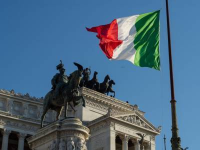 Στις αγορές η Ιταλία: Αντλησε €22,3 δισ. από 5ετές ομόλογο