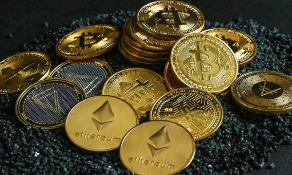 Απώλειες στην αγορά κρυπτονομισμάτων-Δεν ξεπερνά τα $29.500 το Bitcoin