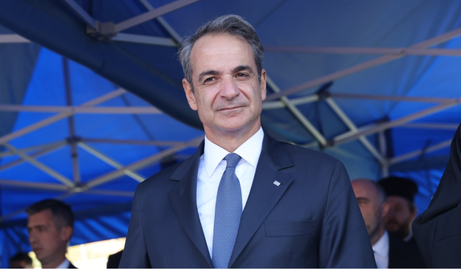 Μητσοτάκης από τη Θεσσαλονίκη: Η παρέλαση τιμά το παρελθόν και δείχνει ένα μέλλον με ενότητα