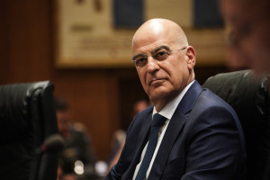 Δένδιας: Δεν θα δώσουμε Patriot και S-300 στην Ουκρανία