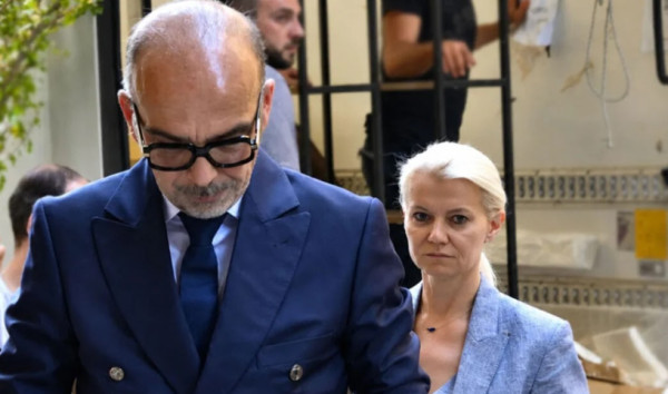 Υπόθεση Μαζωνάκη: Στο μικροσκόπιο της Αρχής για το ξέπλυμα μαύρου χρήματος οι δύο προφυλακισμένοι γιατροί