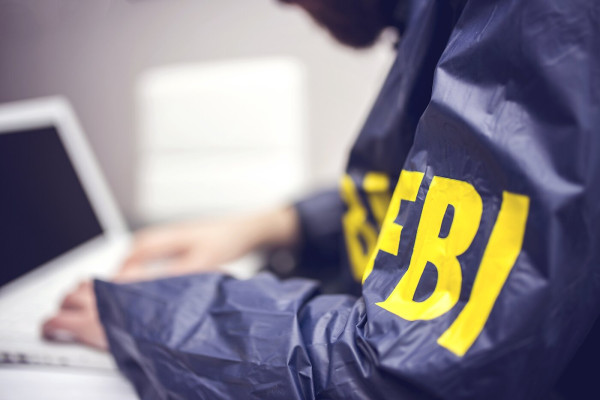 Washington Post: Ο Τραμπ επιστράτευσε και το FBI για ανταλλαγή εδαφών με ειρήνη στην Ουκρανία