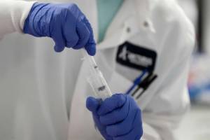 Πέντε τόνους χλωροκίνης από την Ινδία αναμένουν υπ.Υγείας και ΕΟΦ