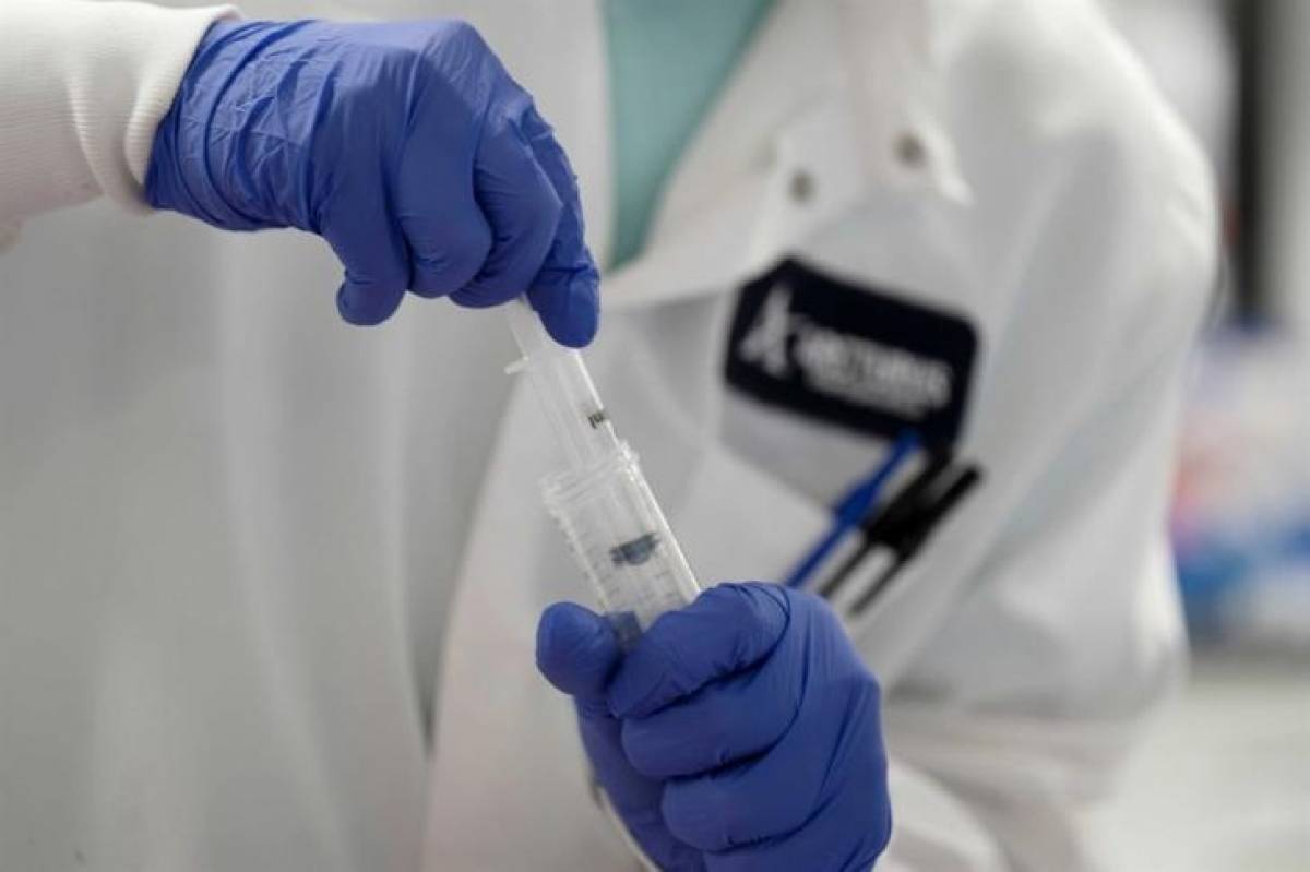 Πέντε τόνους χλωροκίνης από την Ινδία αναμένουν υπ.Υγείας και ΕΟΦ