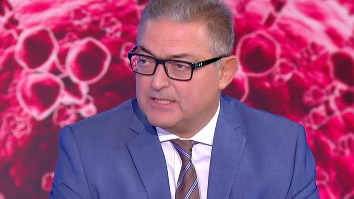 Βασιλακόπουλος: Επιδείνωση σε όλες τις ιώσεις-Περισσότεροι θάνατοι λόγω μείωσης εμβολιασμών