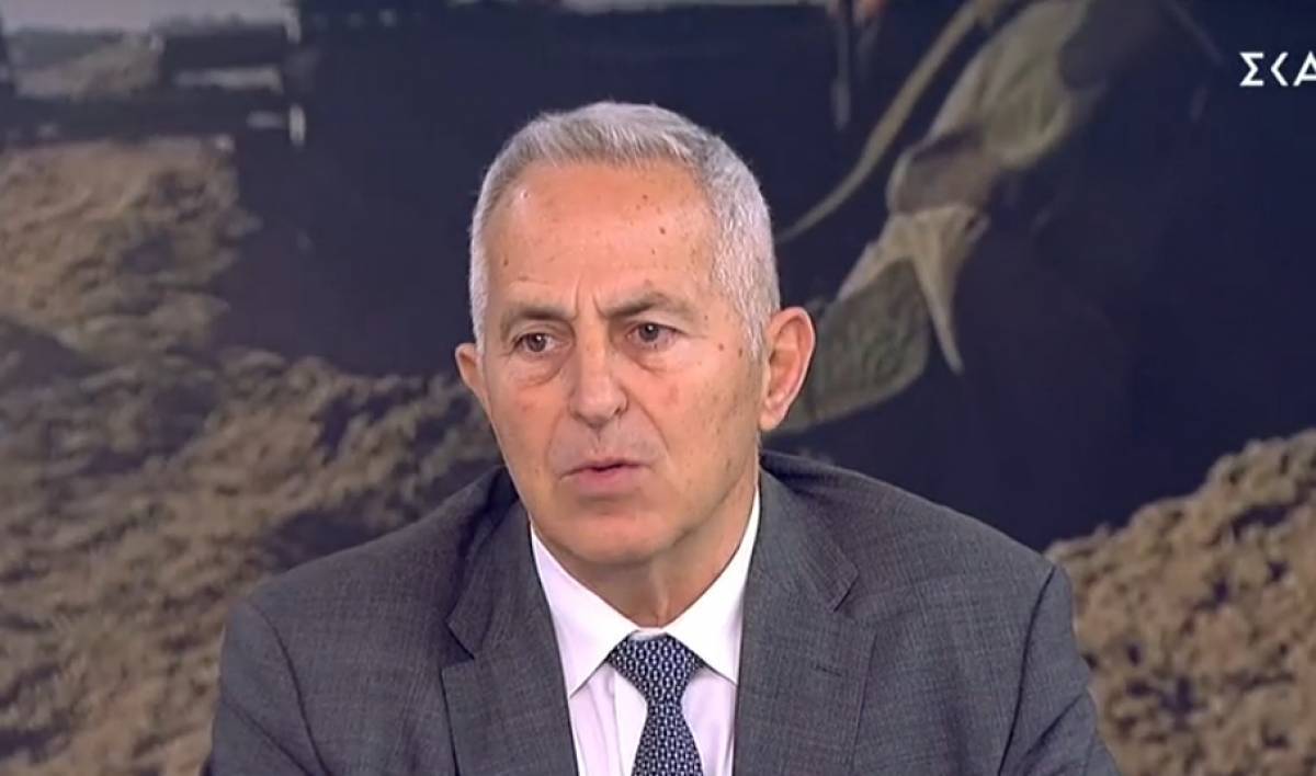 Αποστολάκης: Υπαρκτός ο κίνδυνος χρήσης πυρηνικών όπλων