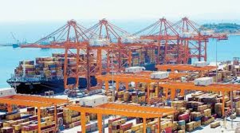 ΕΛΣΤΑΤ: Κατά 44,8% εκτινάχθηκε το εμπορικό έλλειμμα το α' τρίμηνο