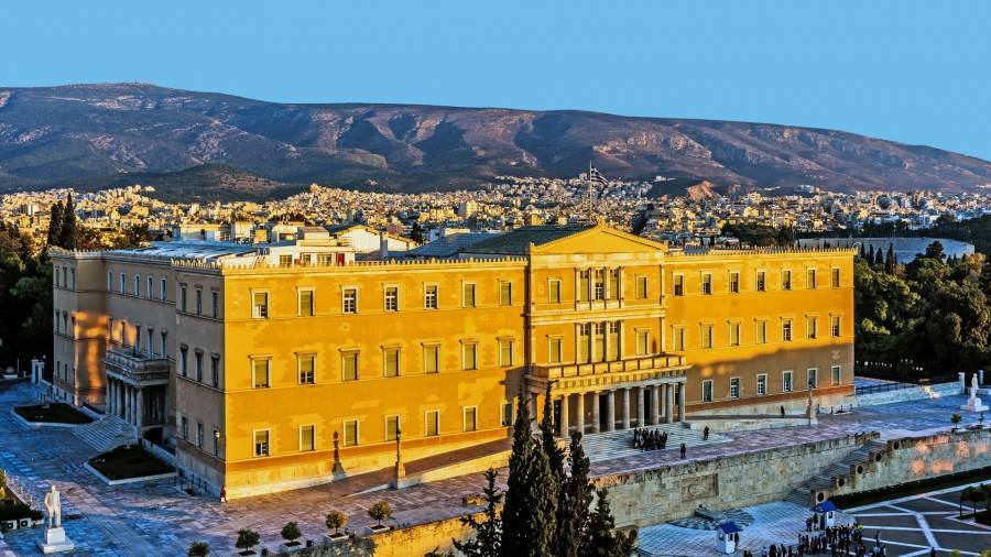 Ο Κώστας Τασούλας και η «πράσινη Βουλή»
