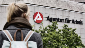 Γερμανία: Απρόσμενη μείωση της ανεργίας τον Δεκέμβριο