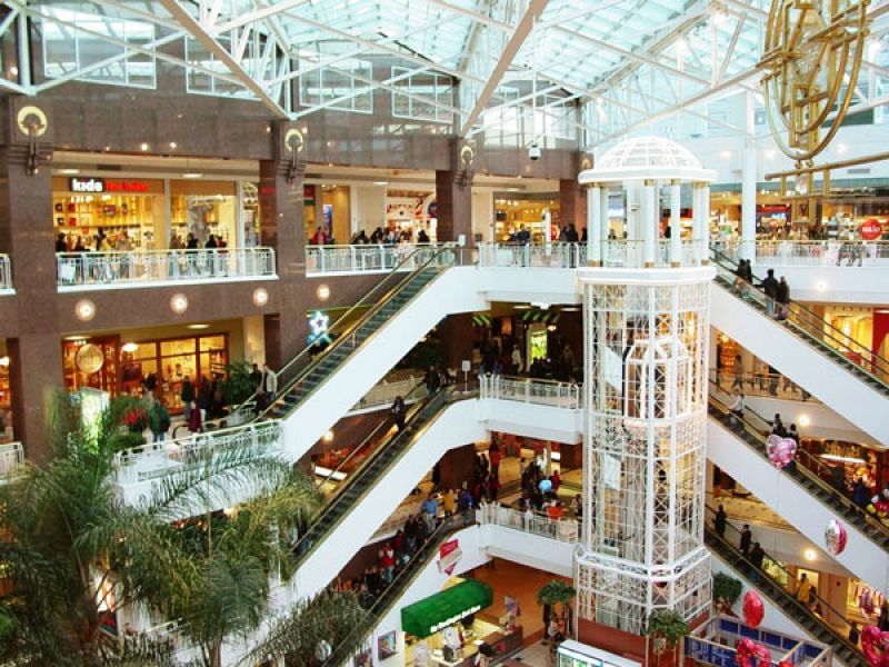 Ανοιχτά τα εμπορικά καταστήματα σήμερα -Το ωράριο λειτουργίας
