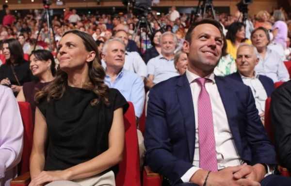ΣΥΡΙΖΑ ώρα μηδέν: Αχτσιόγλου vs Κασσελάκη σε τεταμένο κλίμα