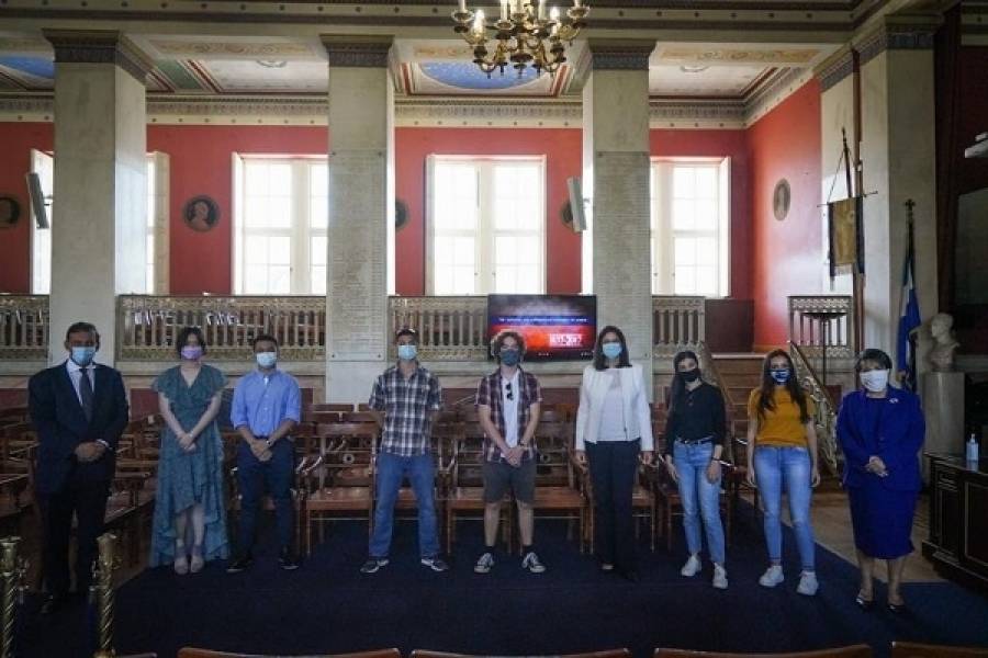 Ξεκίνησε το πρώτο ξενόγλωσσο Προπτυχιακό Πρόγραμμα Σπουδών στην Ελλάδα