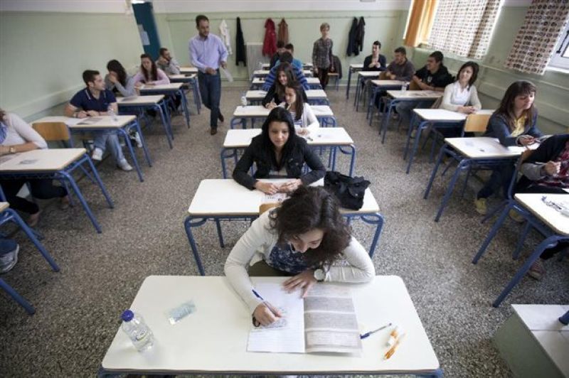 Πανελλαδικές Επαναληπτικές Εξετάσεις: Την Παρασκευή στη Βουλή η τροπολογία