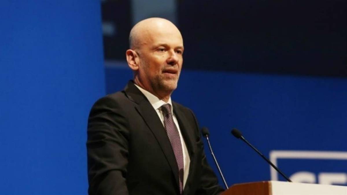 Ρέτσος: Στα 3 δισ. τα έσοδα στον τουρισμό φέτος