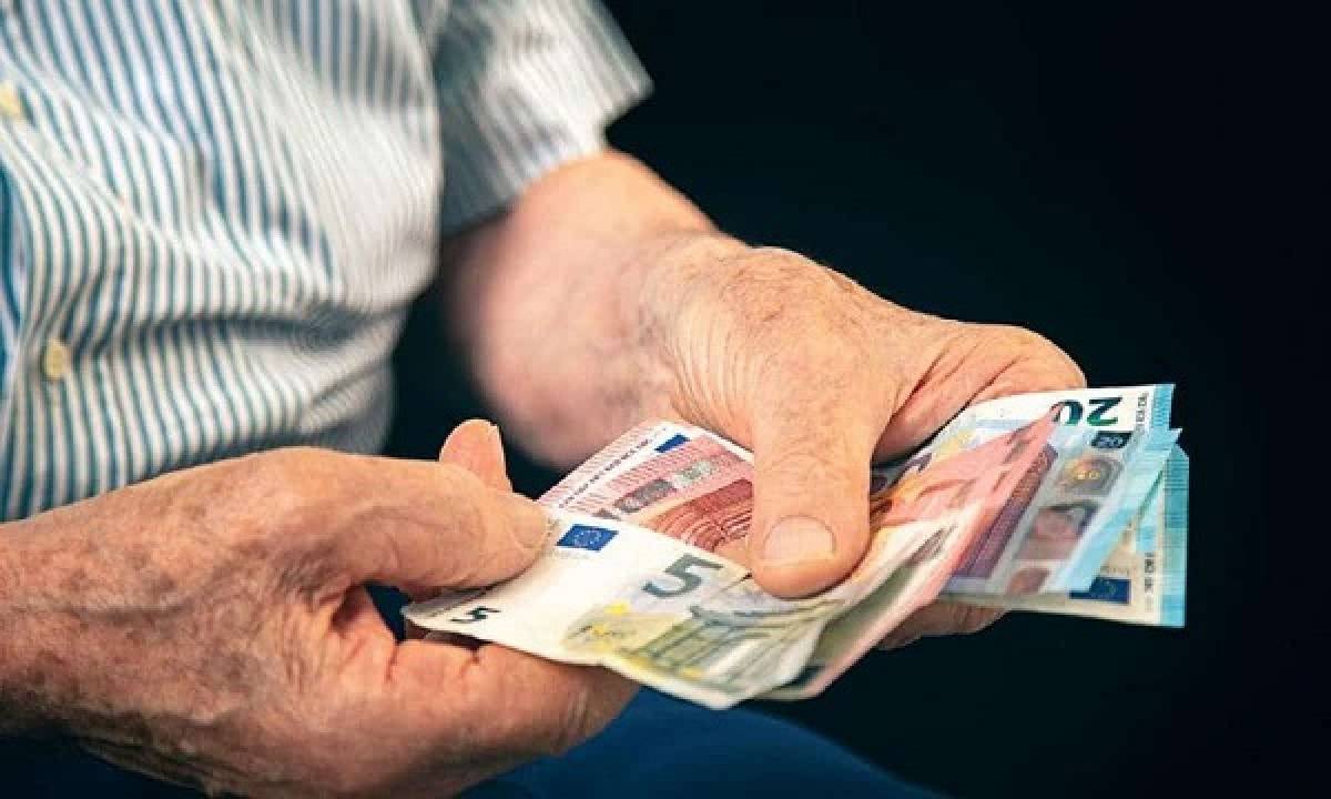 ΕΝΔΙΣΥ για επίδομα: Δίνετε «ψίχουλα» μόλις στο 27% των συνταξιούχων