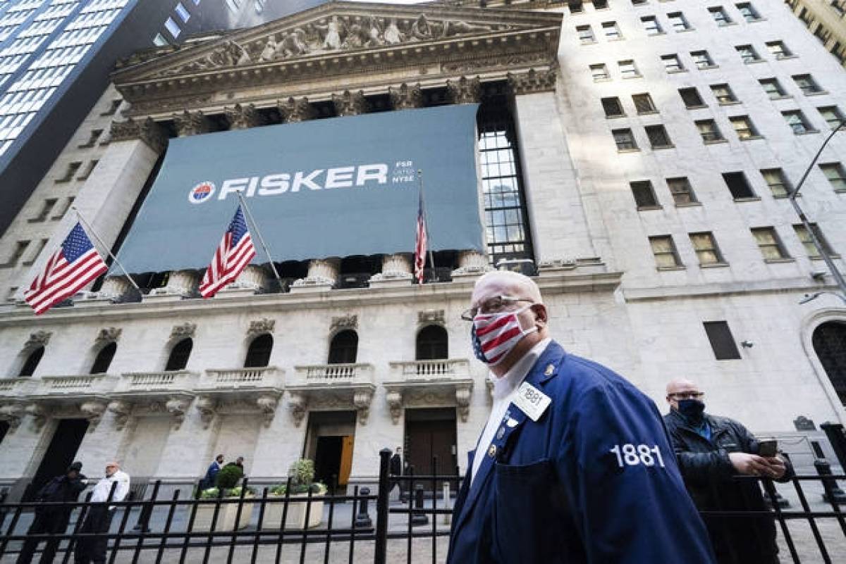 Ράλι ανόδου στη Wall Street λόγω εμβολίου και Μπάιντεν