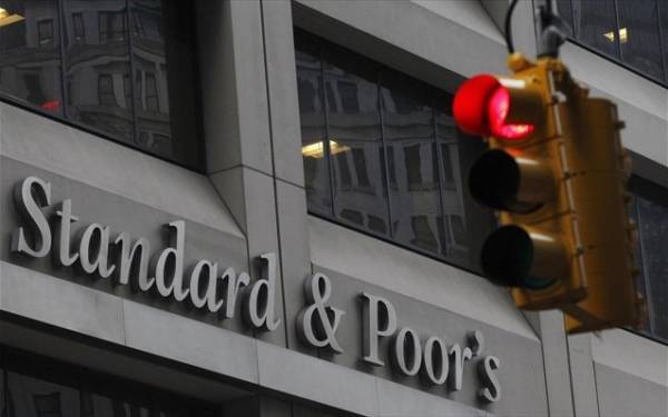 S&P: Επιβεβαίωσε την αξιολόγηση «Β-» για την Τράπεζα Πειραιώς