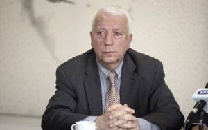 Σε καραντίνα ο περιφερειάρχης Βορείου Αιγαίου, Κώστας Μουτζούρης