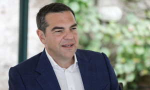 Τσίπρας στη DW: Η Ελλάδα να γίνει κανονική ευρωπαϊκή χώρα