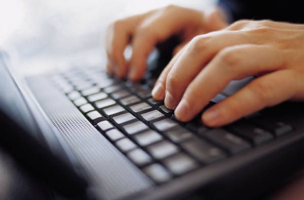 Ψηφιακός «αναλφαβητισμός» στο 40% των ελληνικών επιχειρήσεων