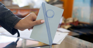 Opinion Poll: Άνω του 30% η ΝΔ- Το 21,9% τάσσεται υπέρ της άμεσης επιστροφής Τσίπρα