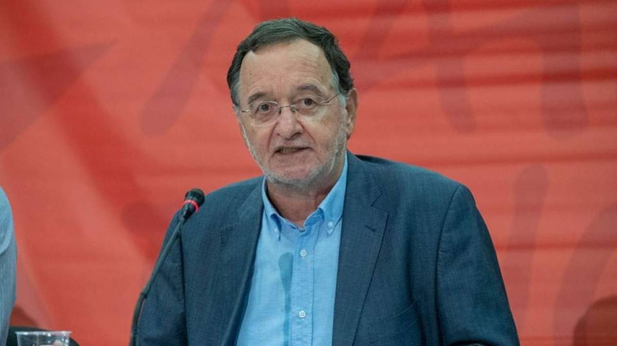 Αναβλήθηκε η δίκη Λαφαζάνη για την παρεμπόδιση ηλεκτρονικών πλειστηριασμών