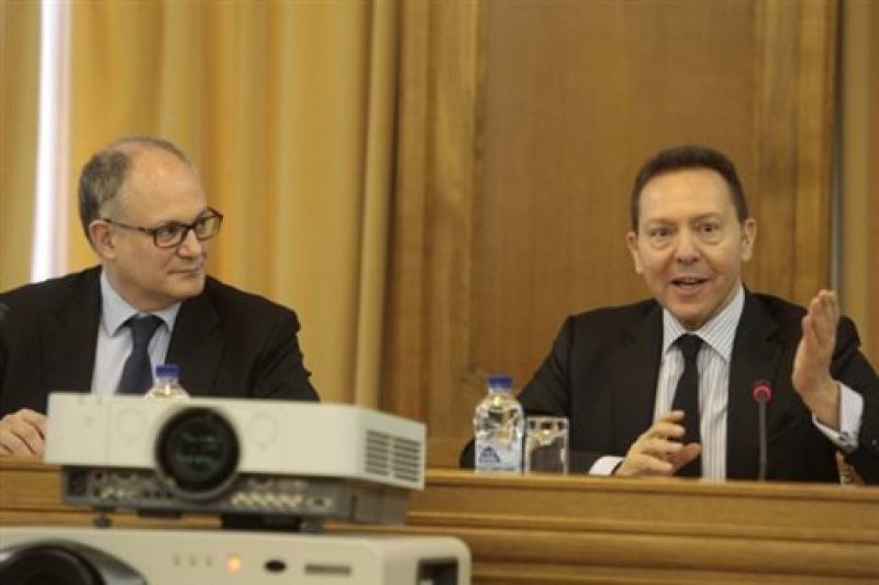 Στουρνάρας-ευρωβουλευτές: Στο τραπέζι κόκκινα δάνεια, τράπεζες και αξιολόγηση