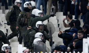 Πώς σχολιάζει η αντιπολίτευση τα μέτρα κατά της οπαδικής βίας
