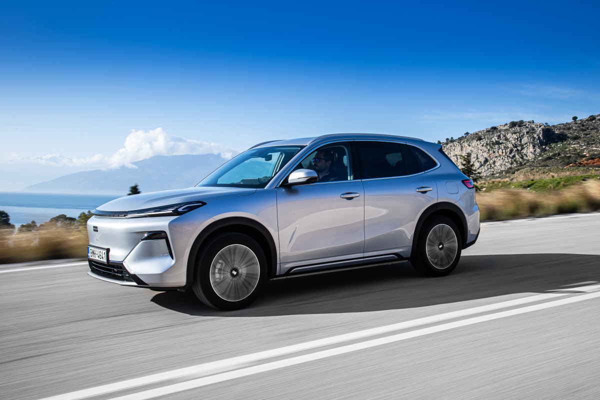 Εντυπωσιακή πρώτη επίσημη παρουσίαση του Geely Starray EM-i