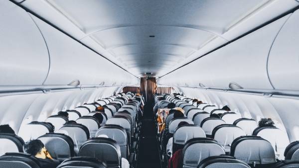 Συνήγορος Καταναλωτή: Αποζημίωση επιβάτη αεροπορικής λόγω πεντάωρης καθυστέρησης στην άφιξη