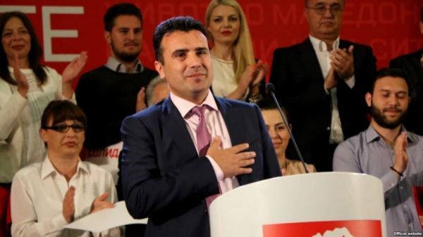 Ρεβεγιόν στη Θεσσαλονίκη θα κάνει ο πρωθυπουργός της ΠΓΔΜ