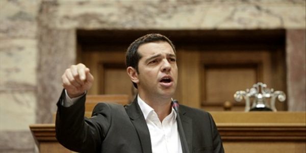 Τσίπρας: «Όποιος διαφωνεί να το πει εδώ» - Εγκρίθηκε η συμφωνία απο την ΚΟ