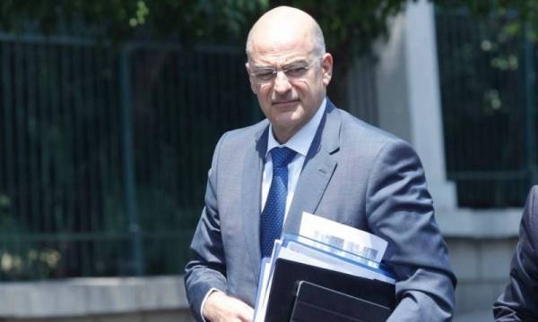 Μπαράζ συναντήσεων Δένδια στην Ουάσινγκτον