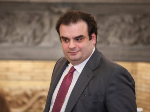 Πιερρακάκης: Χτίζουμε μία οικονομία σε γερά θεμέλια