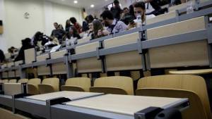 Πώς θα ανοίξουν σχολεία και πανεπιστήμια το φθινόπωρο