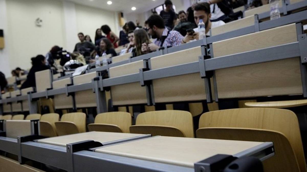 Πώς θα ανοίξουν σχολεία και πανεπιστήμια το φθινόπωρο