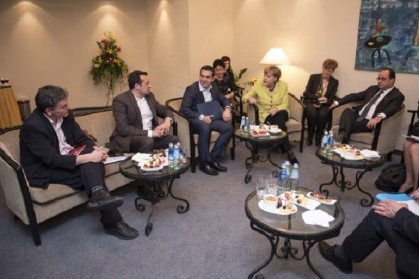 Μέρκελ σε Τσίπρα: «Is Tsakalotos Greek?»