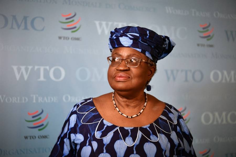 Η Νγκόζι Οκόντζο-Ιουεάλα η πρώτη γυναίκα επικεφαλής του ΠΟΕ