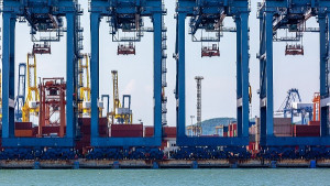 Στα $7,7 τρισ. η αξία του παγκόσμιου εμπορίου το α’τρίμηνο