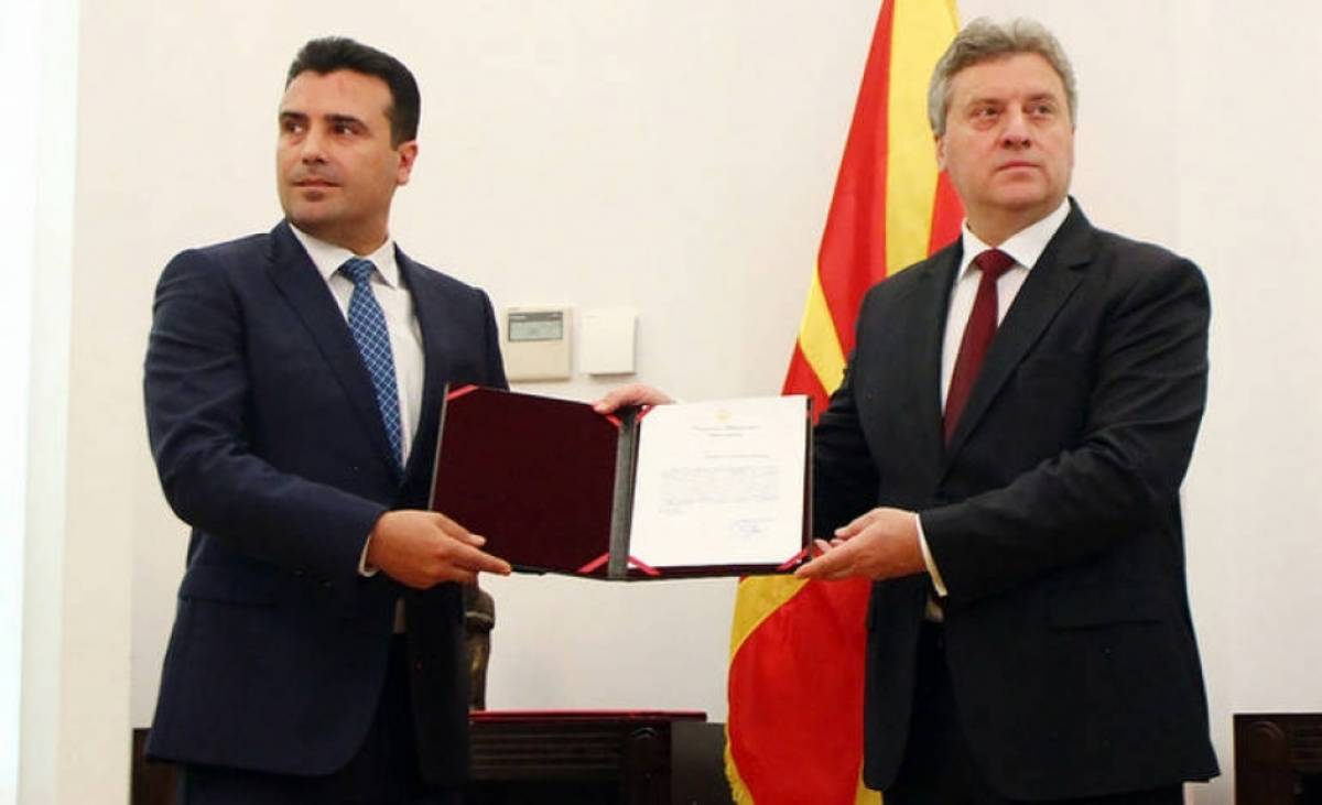Την αποπομπή Ιβάνοφ εξετάζει ο Ζάεφ αν δεν υπογράψει τη συμφωνία