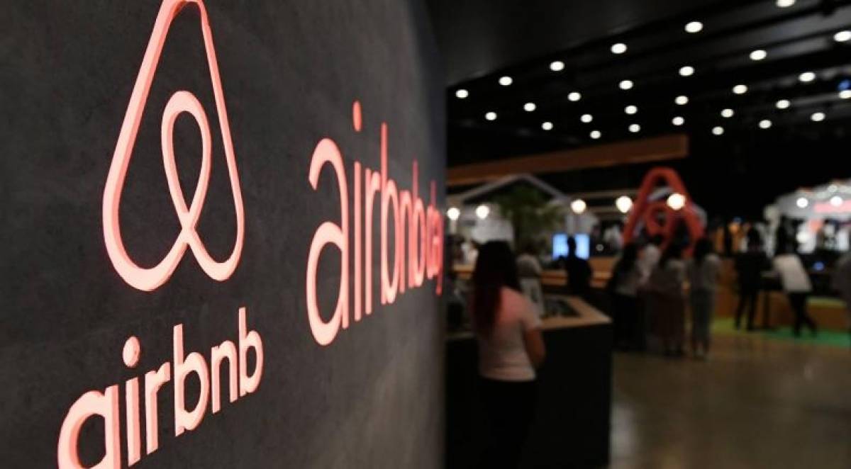 Πάνω από 2 εκατ. άτομα φιλοξενήθηκαν το 2018 σε Airbnb στην Ελλάδα